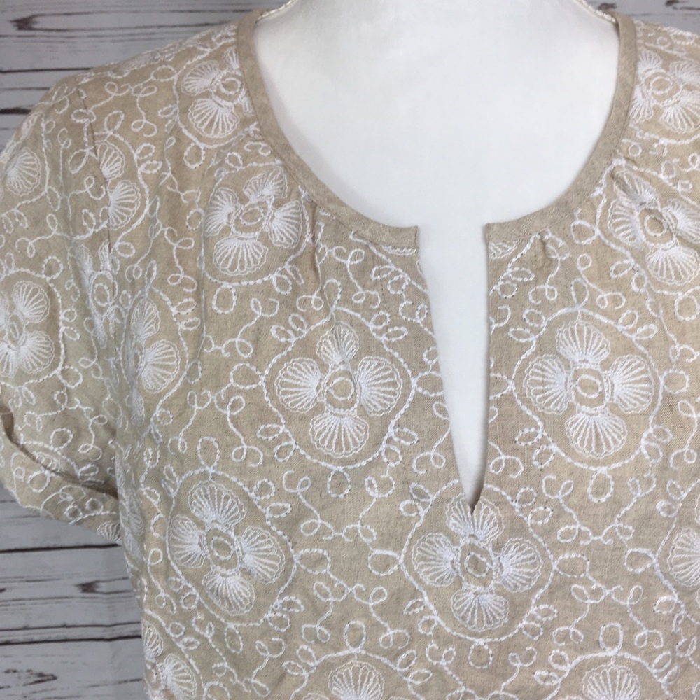 VINEYARD VINES • Lg Linen Top Beige Embroidered